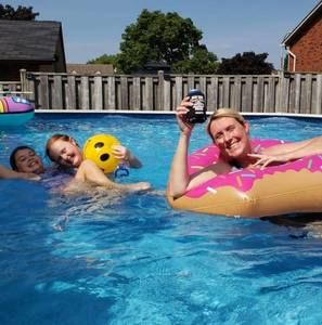 Meet your Posher, Lindsay